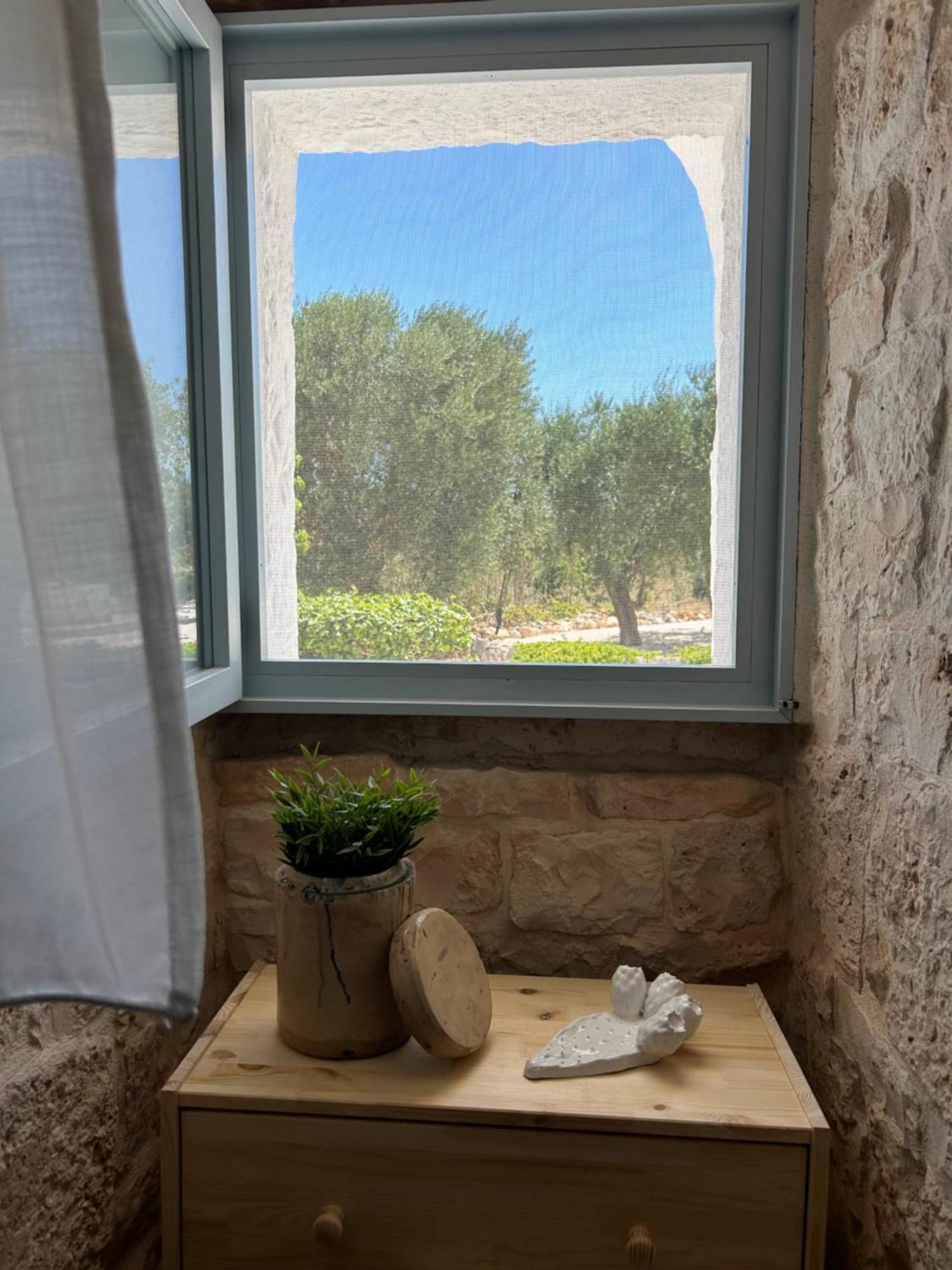 Trulli In Contrada - Monopoli Pensionat Exteriör bild